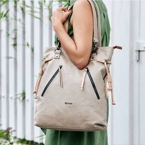 Sherpani | Tempest Convertible Tote Bag Backpack